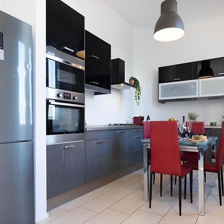 Nam House & Posto Auto Apartment มิลาน ภายนอก รูปภาพ